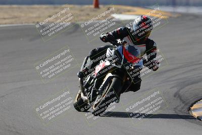 media/Nov-05-2022-SoCal Trackdays (Sat) [[f8d9b725ab]]/Turns 9 and 8 (1050am/